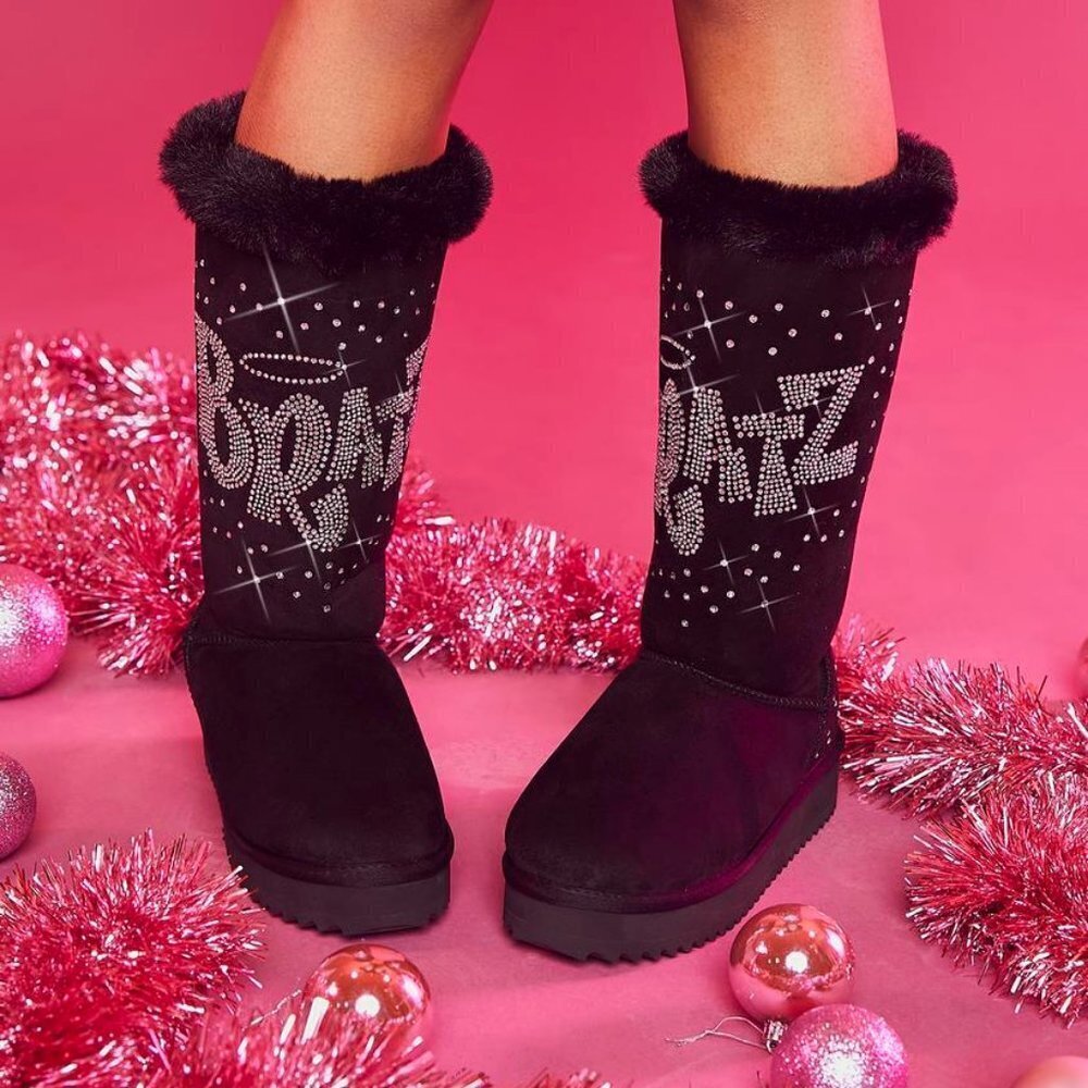 BRATZ  BRINGING THE BLINGY  Knee High Boots ( BRAND NEW !!!! )